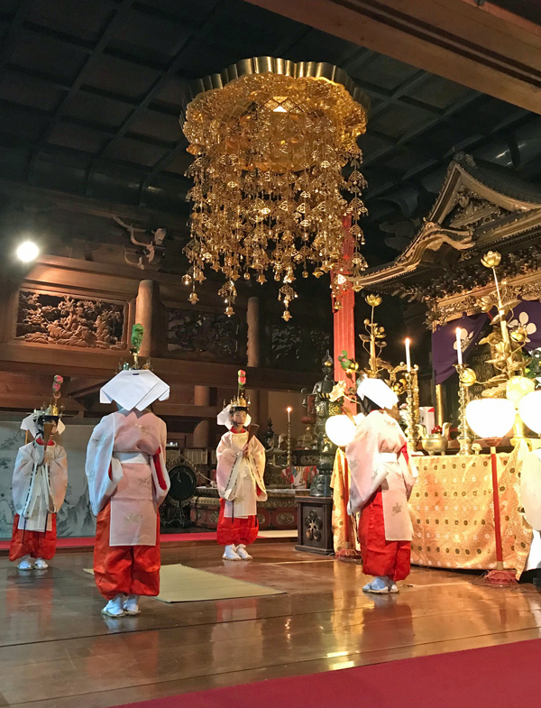明日　法福寺　稚児舞